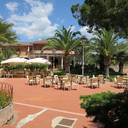 Holiday home Holiday Sant'elmo - Rei240 By Interhome